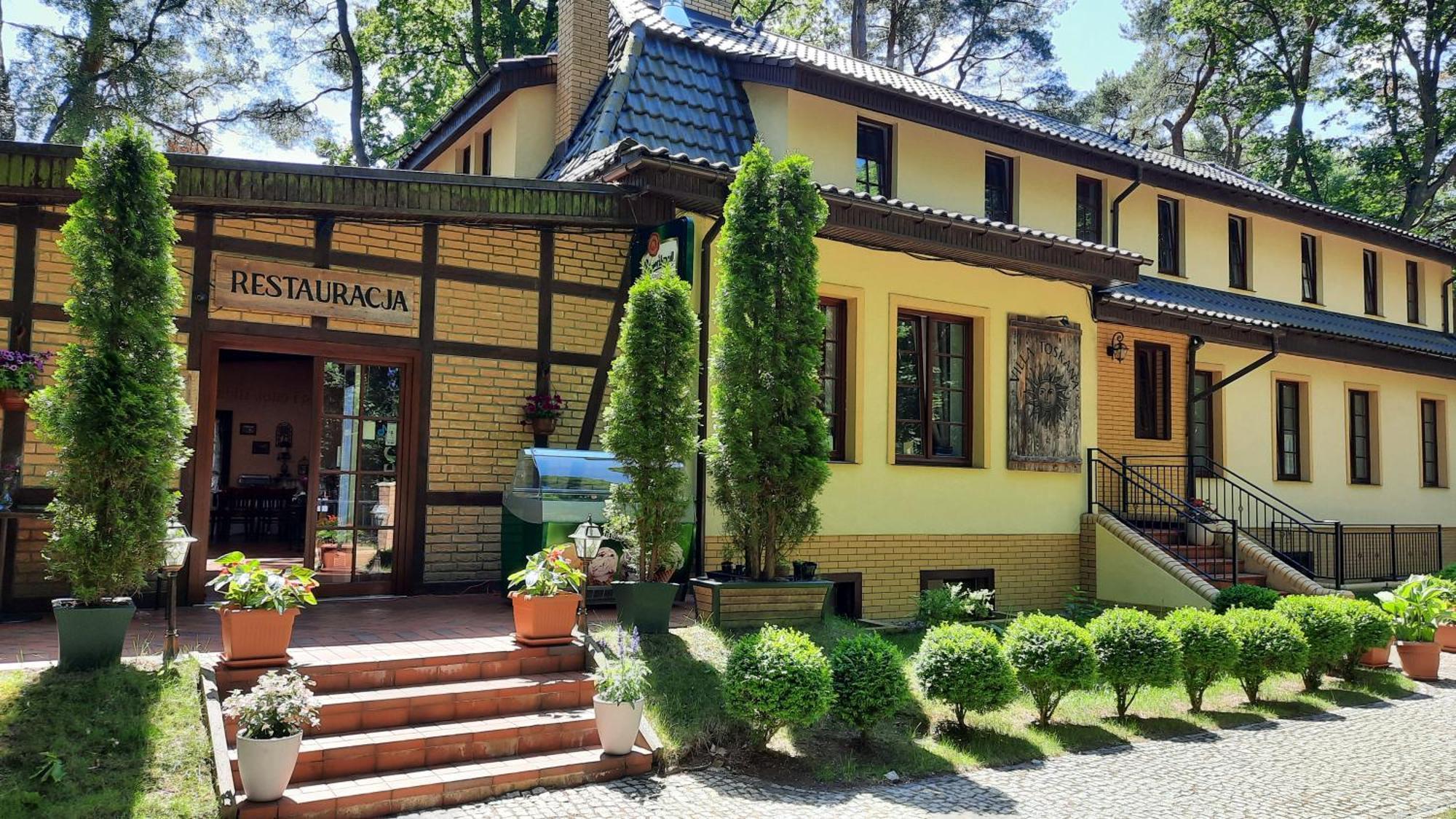 Villa Toskana Погожеліца Екстер'єр фото